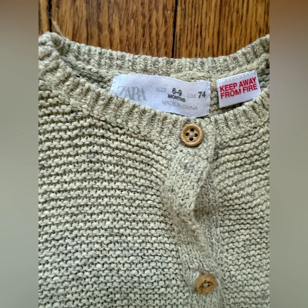 Zara knit baby